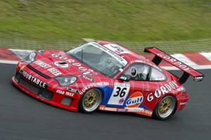 Image 28/39 de Porsche 911 GT3 RSR (2005)