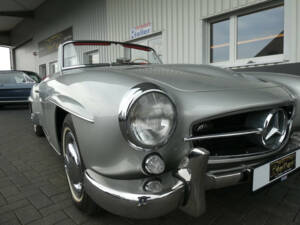 Image 21/26 of Mercedes-Benz 190 SL (1957)