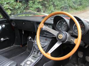 Image 8/20 of Alfa Romeo Spider Veloce 2000 (1972)