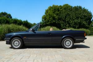 Bild 7/50 von BMW 320i (1989)