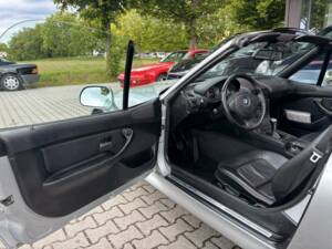 Bild 13/23 von BMW Z3 Roadster 1,8 (1998)