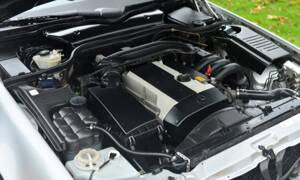 Image 5/12 of Mercedes-Benz SL 320 (1997)
