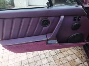 Image 30/51 of Porsche 911 Carrera 2 (WTL) (1990)