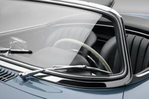 Image 35/43 of Mercedes-Benz 300 SL Roadster (1960)