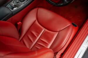 Image 20/47 of Mercedes-Benz SL 600 (2004)