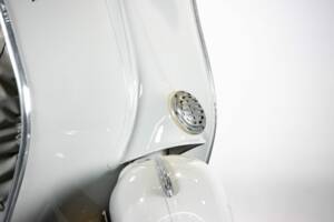 Immagine 36/50 di Piaggio Vespa 125 (1959)