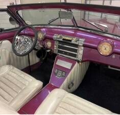 Bild 53/89 von Buick 50 Super Convertible (1947)