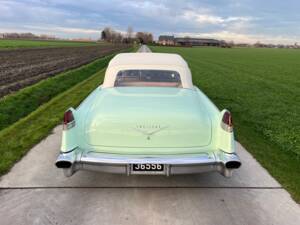 Image 4/83 of Cadillac 62 Convertible (1956)