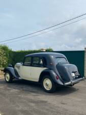 Image 3/6 of Citroën Traction Avant 11 BL (1953)