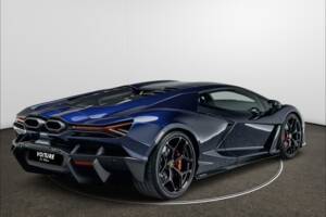 Immagine 2/15 di Lamborghini Revuelto (2024)