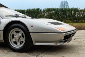 Image 41/50 de Ferrari 512 BBi (1982)