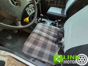 Bild 5/10 von Mercedes-Benz 200 GE (SWB) (1989)