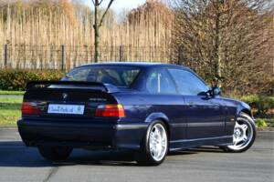 Image 4/50 of BMW 323i (1998)