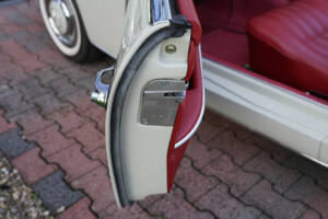 Imagen 41/50 de Mercedes-Benz 190 SL (1962)