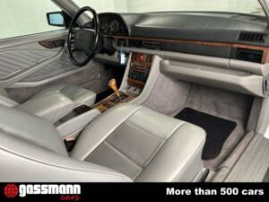 Immagine 12/15 di Mercedes-Benz 560 SEC (1989)