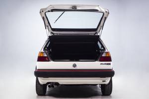 Imagen 26/27 de Volkswagen Golf Mk II Gti 1.8 (1988)