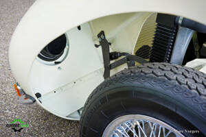 Image 25/65 de Jaguar E-Type 3.8 Flat Floor (1961)