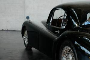 Image 13/48 of Jaguar XK 120 FHC (1954)