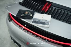 Image 25/25 of Porsche 911 Carrera (2023)