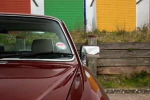 Image 31/50 of Daimler Double Six (1983)