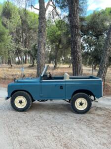 Bild 8/51 von Land Rover 88 (1976)