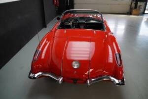 Image 39/50 of Chevrolet Corvette (1958)