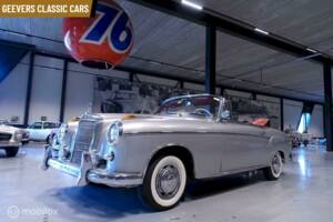 Bild 2/12 von Mercedes-Benz 220 S Cabriolet (1959)