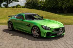 Image 7/67 of Mercedes-AMG GT-R (2018)