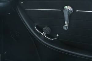 Image 47/50 of Volvo 1800 S (1968)