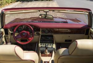 Image 17/34 of Aston Martin V8 EFi Volante (1987)