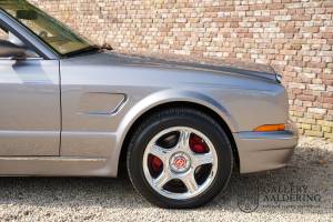 Afbeelding 17/50 van Bentley Azure (2000)
