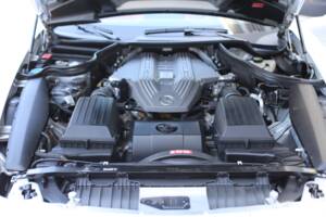 Image 53/75 of Mercedes-Benz SLS AMG Roadster (2012)