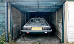 Image 1/34 of Jaguar XJS 5.3 V12 (1992)