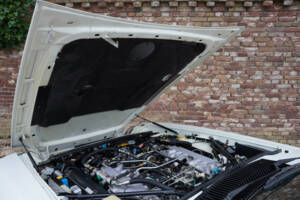 Image 12/50 of Jaguar XJS 5.3 V12 (1988)