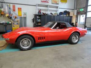 Image 17/50 of Chevrolet Corvette Stingray (1969)