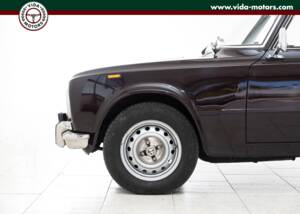 Image 4/15 of Alfa Romeo Giulia Super 1.3 (1972)