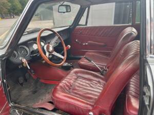 Image 12/31 de Alfa Romeo Giulia 1600 Sprint GT (1966)