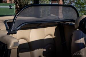Image 48/70 of Jaguar XKR (2004)