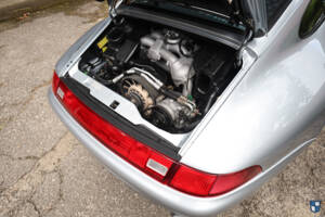 Image 19/90 de Porsche 911 Carrera 4S (1996)