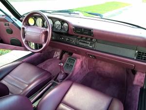 Imagen 12/17 de Porsche 911 Carrera 2 (1992)