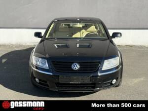 Image 3/15 of Volkswagen Phaeton W12 (2002)