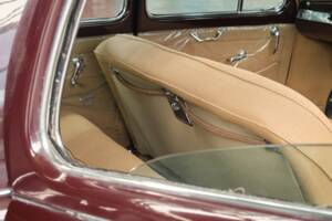 Image 39/50 of Lancia Aurelia B12 (1955)