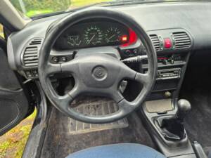 Immagine 12/33 di Mazda MX-3 1.8 (1991)