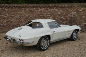 Immagine 23/50 di Chevrolet Corvette Sting Ray (1963)