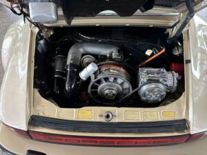 Bild 27/28 von Porsche 911 Turbo 3.0 (1976)