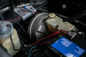 Image 36/49 of Vauxhall Firenza HP (1975)