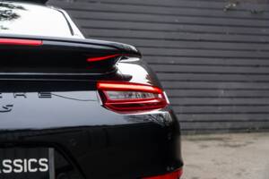 Bild 12/52 von Porsche 911 Turbo S (2017)