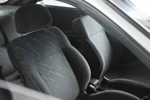 Bild 22/41 von Opel Calibra 2,0 (1991)