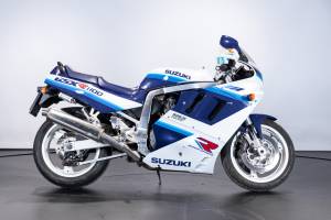 Bild 4/41 von Suzuki DUMMY (1990)