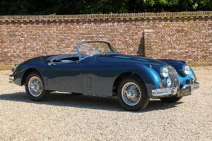 Image 34/50 of Jaguar XK 150 3.4 S OTS (1958)